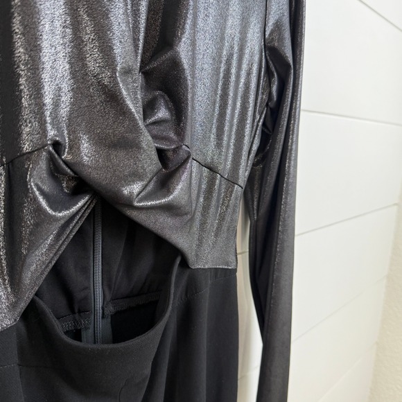 BLACK HALO ANGIE Metallic Twist Front Cutout Wide Leg Jumpsuit Black WOMEN 6 USA - Picture 5 of 15